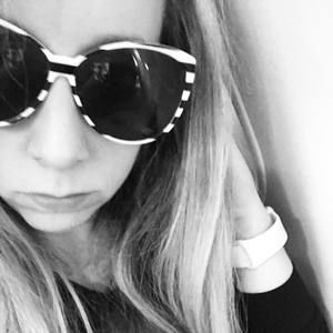 Meet your Posher, Julie